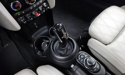 MINI Cooper 2023, 18088 км, за 27500000 KRW - фото 9