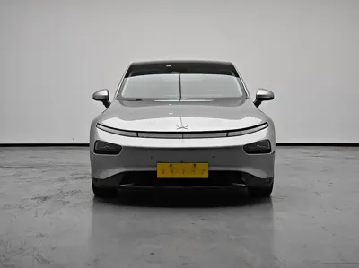 Xpeng P7 2022, 50000 км, за 94800 CNY