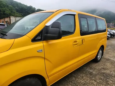 Hyundai Starex 2017, 92000 км, за 10900000 KRW