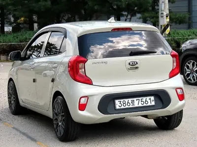 Kia Morning 2020, 53093 км, за 8990000 KRW