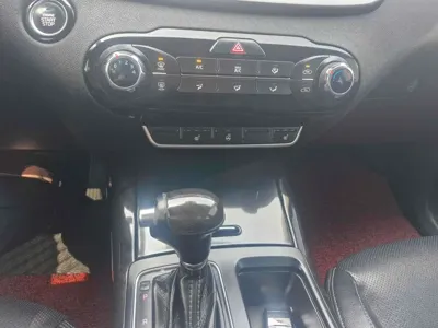 Kia Sorento 2015, 200372 км, за 6500000 KRW - фото 13