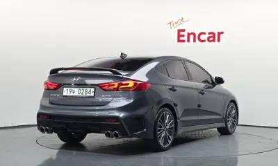 Hyundai Avante 2017, 111337 км, за 8300000 KRW