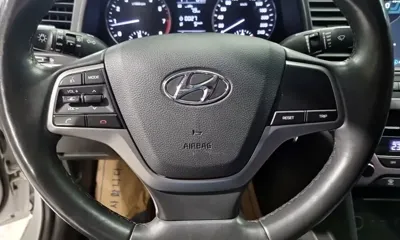 Hyundai Avante 2018, 159733 км, за 7900000 KRW - фото 12