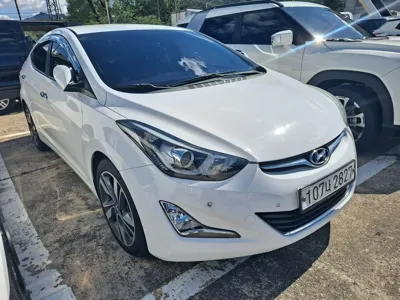 Hyundai Avante 2014, 181000 км, за 4400000 KRW