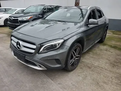 Mercedes-Benz GLA · 2017 год