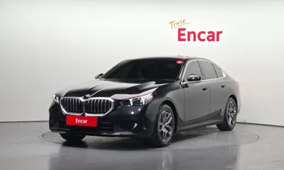 BMW 5-Series · 2025 год