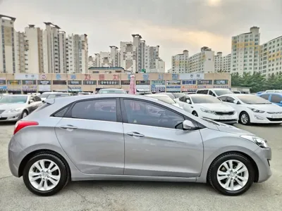 Hyundai i30 2014, 165458 км, за 5590000 KRW