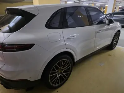 Porsche Cayenne 2022, 21511 км, за 101000000 KRW