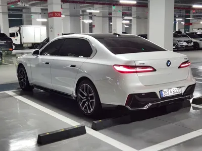 BMW 7-Series 2025, 18000 км, за 115900000 KRW