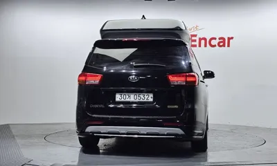 Kia Canival 2016, 232893 км, за 11500000 KRW - фото 4