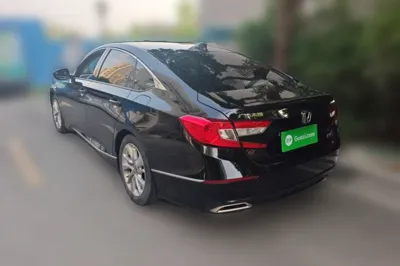 Honda Accord 2018, 74800 км, за 87939.83 CNY
