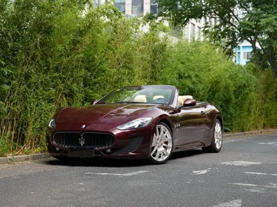 Maserati GranCabrio 2014, 25800 км, за 388000 CNY - фото 1