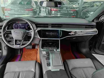 Audi A6L 2020, 100000 км, за 159000 CNY - фото 9