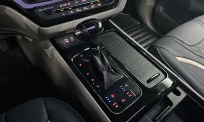 Kia Canival 2016, 293342 км, за 99990000 KRW - фото 9