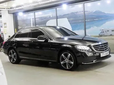 Mercedes-Benz C-Class · 2019 год