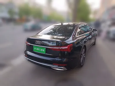 Audi A6L 2020, 112600 км, за 179339.2 CNY - фото 6