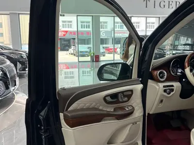 Mercedes-Benz V-Class 2020, 115000 км, за 298000 CNY - фото 4