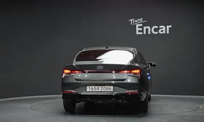 Hyundai Avante 2021, 55435 км, за 15000000 KRW