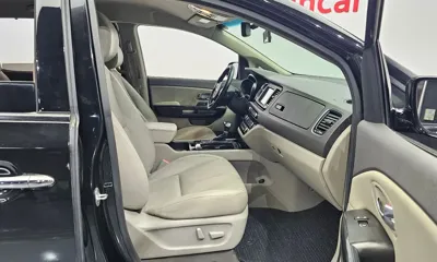 Kia Canival 2017, 148912 км, за 10500000 KRW - фото 11