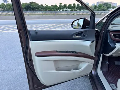 Buick GL8 2019, 100000 км, за 75000 CNY - фото 8