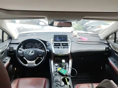 Lexus NX 2016, 126300 км, за 91100 CNY - фото 16