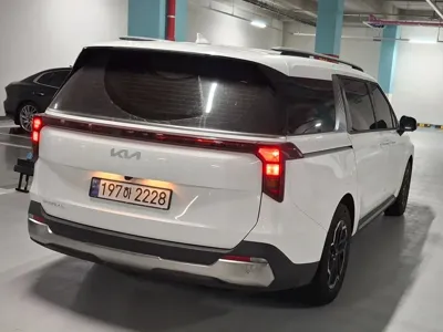 Kia Canival 2025, 17915 км, за 29040000 KRW - фото 4