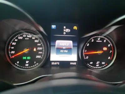 Mercedes-Benz C-Class 2015, 92200 км, за 76402.38 CNY - фото 12