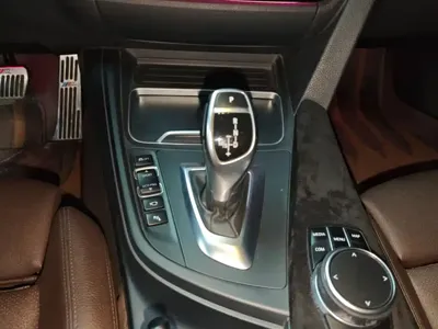 BMW 3 Series 2018, 91199 км, за 87600 CNY - фото 16