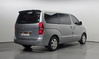 Hyundai Starex 2021, 23493 км, за 20500000 KRW - фото 2