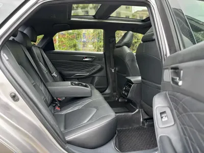 Toyota Avalon 2019, 85000 км, за 92800 CNY - фото 11