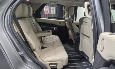Land Rover Discovery 2018, 125626 км, за 99990000 KRW - фото 12