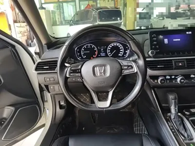 Honda Accord 2021, 62100 км, за 90000 CNY - фото 11
