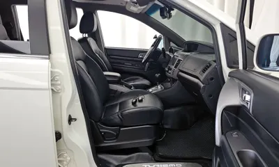 KG_Mobility_Ssangyong KORANDO 2017, 116746 км, за 8600000 KRW - фото 11