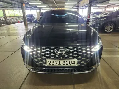 Hyundai Grandeur · 2022 год