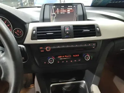 BMW 3 Series 2014, 116500 км, за 48099 CNY - фото 13