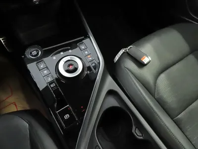 Kia Niro 2022, 26043 км, за 27900000 KRW - фото 9