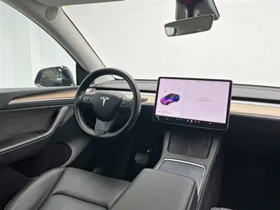 Tesla Model Y 2021, 75000 км, за 134800 CNY - фото 23