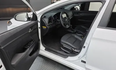 Hyundai Avante 2018, 126182 км, за 9000000 KRW - фото 10