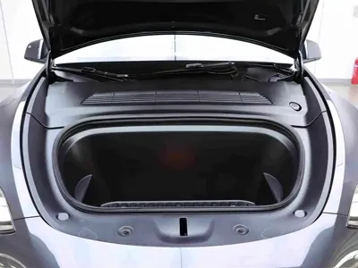 Tesla Model Y 2024, 37500 км, за 188700 CNY - фото 9