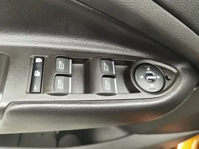 Ford Kuga 2016, 88500 км, за 23900 CNY - фото 9
