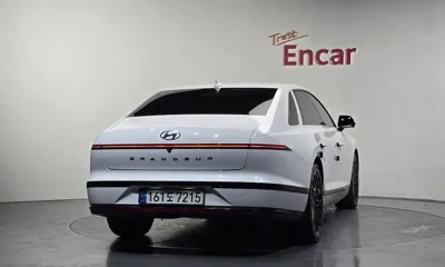 Hyundai Grandeur 2023, 77726 км, за 36700000 KRW