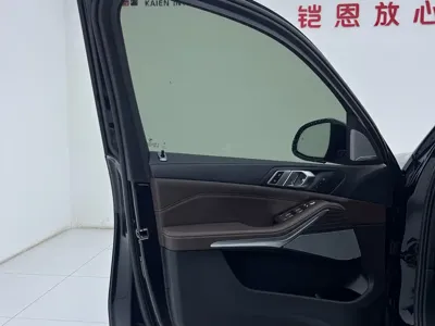 BMW X5 2025, 50000 км, за 488000 CNY - фото 17
