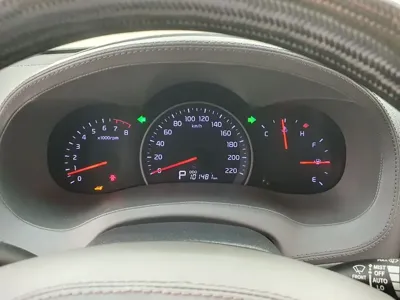 Kia Canival 2013, 100000 км, за 7500000 KRW - фото 5