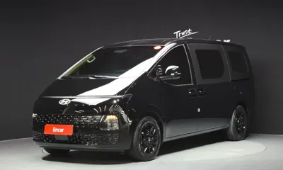 Hyundai Staria · 2025 год