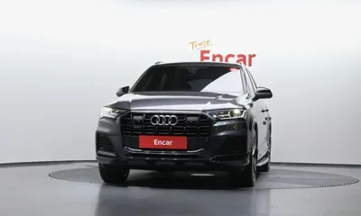 Audi Q7 2022, 105724 км, за 53900000 KRW