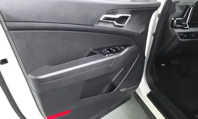 Kia Sportage 2023, 121069 км, за 30990000 KRW - фото 24