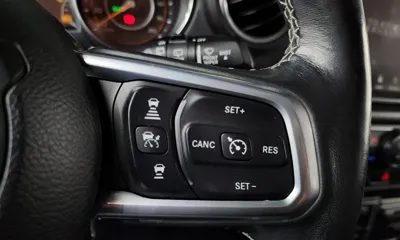 Jeep Wrangler 2019, 97392 км, за 32900000 KRW - фото 17