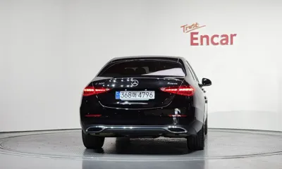 Mercedes-Benz C-Class 2023, 23783 км, за 41300000 KRW