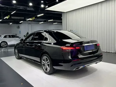 Mercedes-Benz E-Class 2023, 68000 км, за 229800 CNY - фото 9
