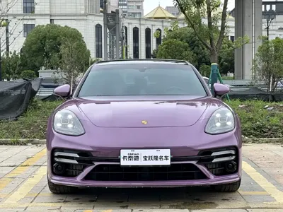 Porsche Panamera 2023, 29000 км, за 650000 CNY